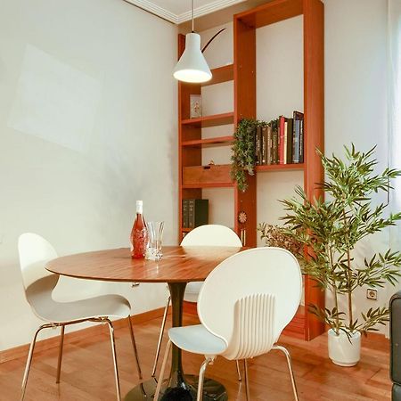 Apartamento En Chamberi Con Piscina - Lovely Apartment In The City Center With Swimming Pool مدريد المظهر الخارجي الصورة